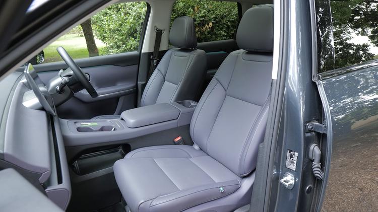 LEAPMOTOR C10 ELECTRIC ESTATE 160kW 70kWh 5dr Auto [11 kWCh]
